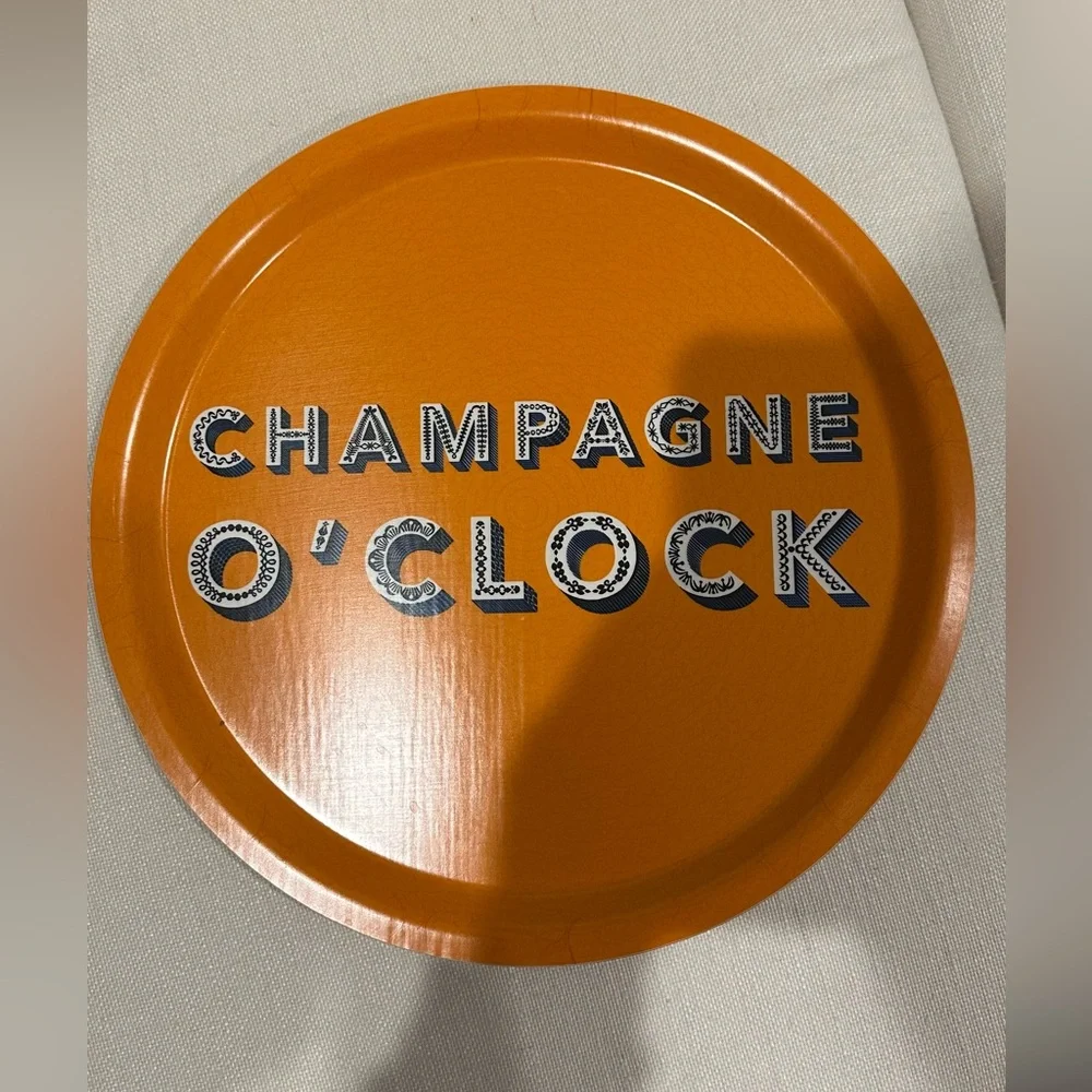 'Champagne O'Clock' by Jamida